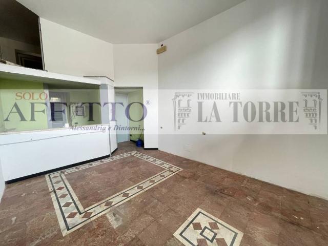 Locale Commerciale in affitto a Piemonte, Alessandria