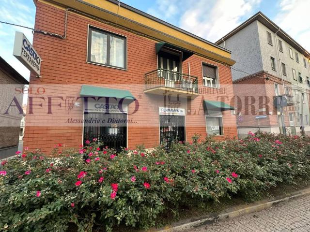 Locale Commerciale in affitto a Piemonte, Alessandria