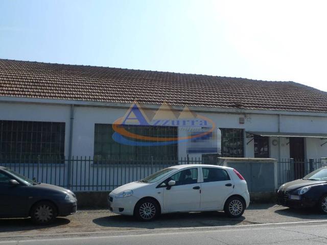 Locale Commerciale in affitto a Alessandria