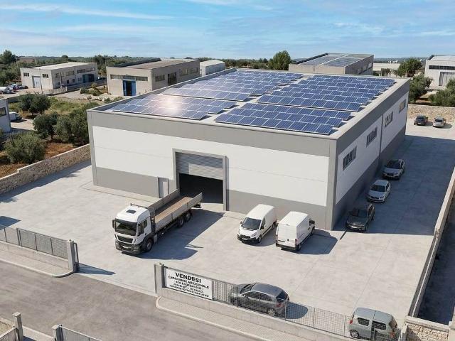 Locale Commerciale in affitto a Puglia, Bari