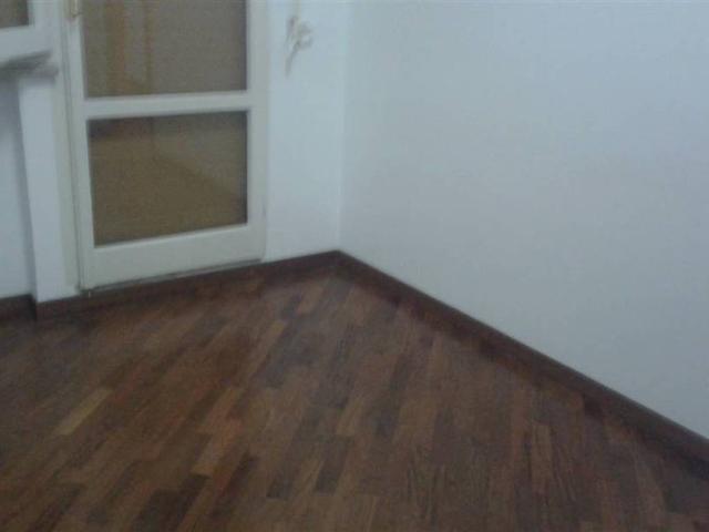 Locale Commerciale in affitto a Borgo Rodi, Marche