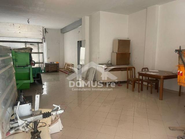 Locale Commerciale in affitto a San Valentino, Puglia