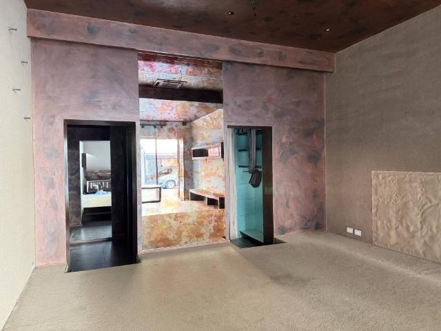 Locale Commerciale in affitto a Puglia, Barletta-andria-trani