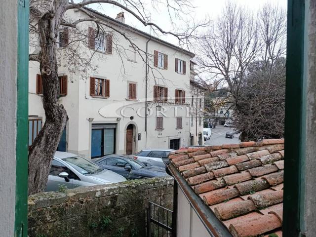 Locale Commerciale in vendita a Santo Stefano, Anghiari