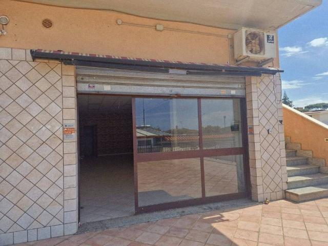 Locale Commerciale in affitto a Nuova Florida, Roma Capitale