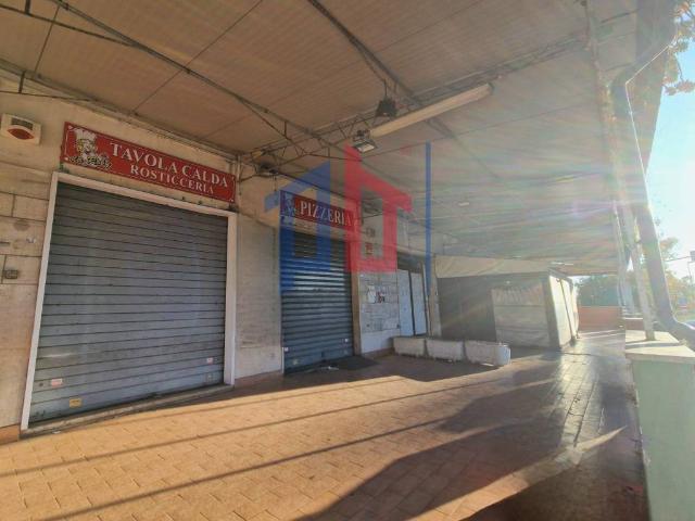 Locale Commerciale in affitto a Nuova Florida, Roma Capitale