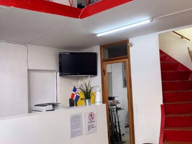 Locale Commerciale in affitto a Arezzo