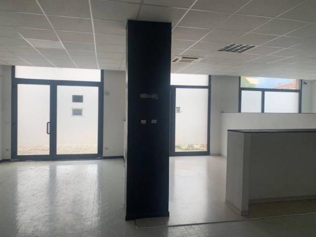 Locale Commerciale in affitto a San Leo, Palazzo Del Pero