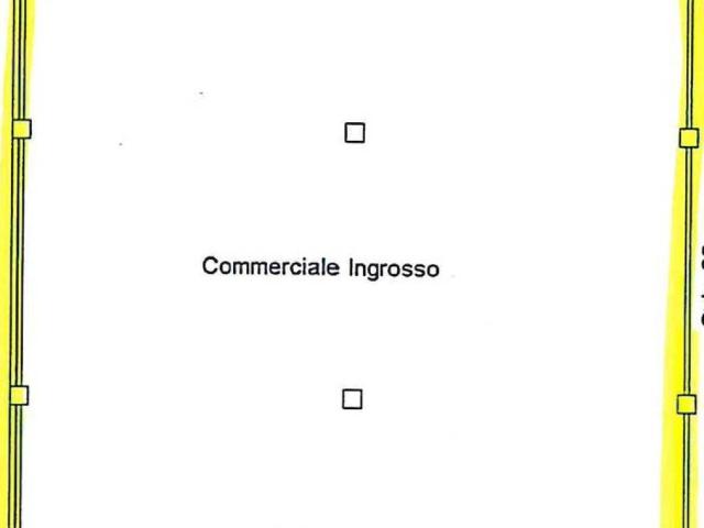 Locale Commerciale in affitto a Chiani, Palazzo Del Pero