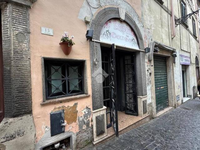 Locale Commerciale in affitto a Roma Capitale, Lazio