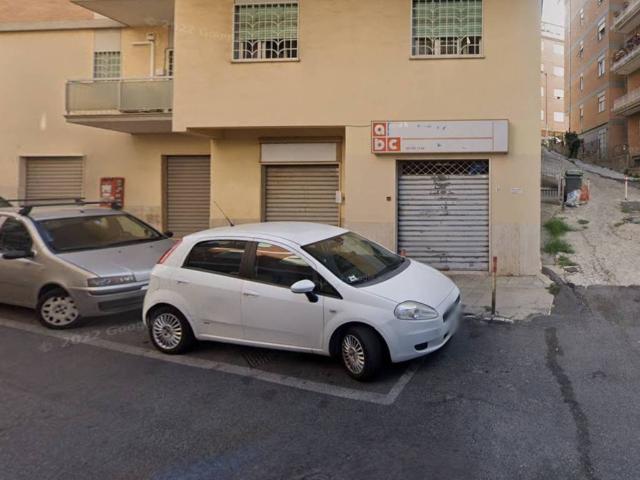 Locale Commerciale in affitto a Roma Capitale, Lazio
