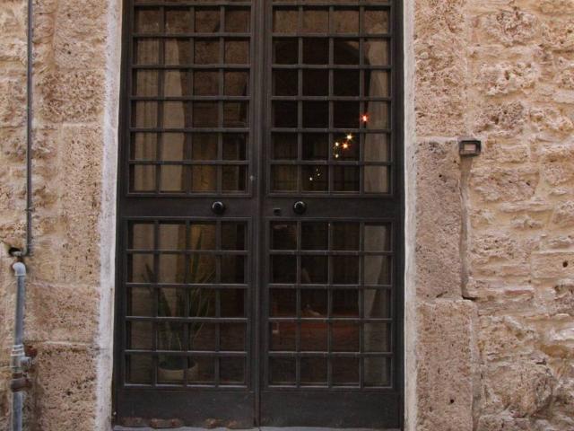Locale Commerciale in affitto a Santa Maria Intervineas, Marche
