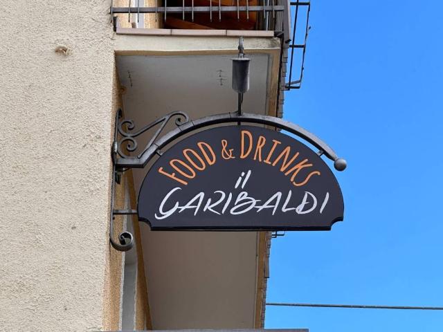 Locale Commerciale in affitto a Hodegart, Asiago