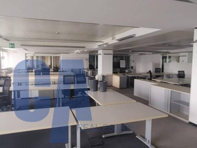 Locale Commerciale in affitto a Assago, Lombardia