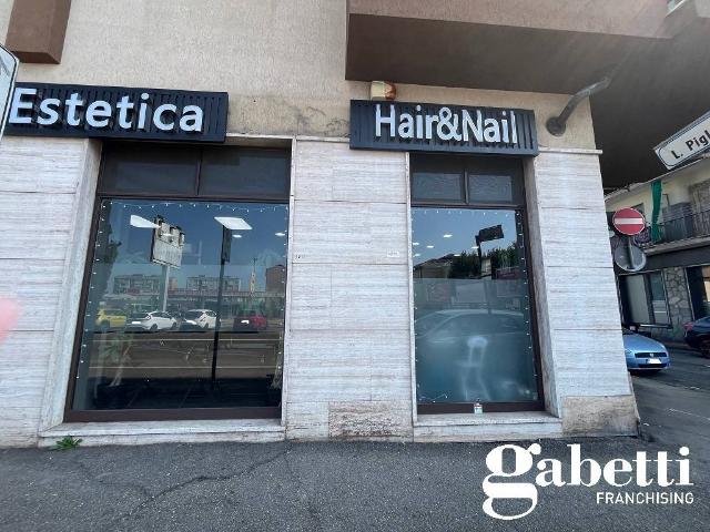 Locale Commerciale in affitto a Piemonte, Asti