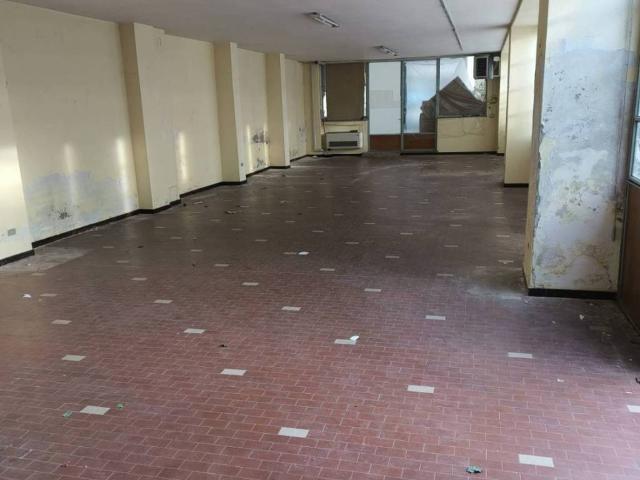 Locale Commerciale in affitto a Borgo Torretta, Piemonte