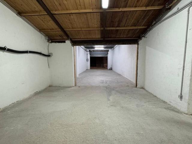 Locale Commerciale in affitto a Avezzano, Abruzzo
