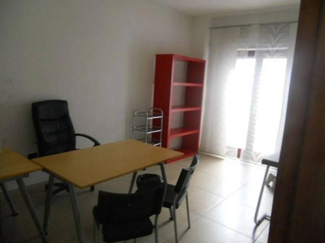 Locale Commerciale in affitto a Avezzano, Abruzzo
