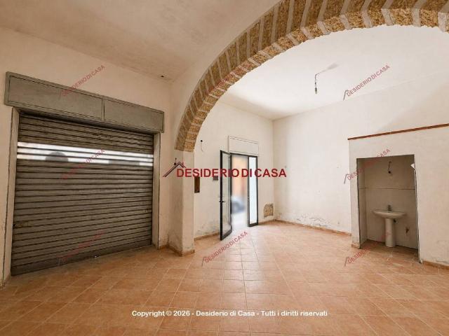 Locale Commerciale in affitto a Bagheria, Sicilia