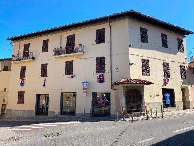 Locale Commerciale in affitto a Quarto, Bagno A Ripoli