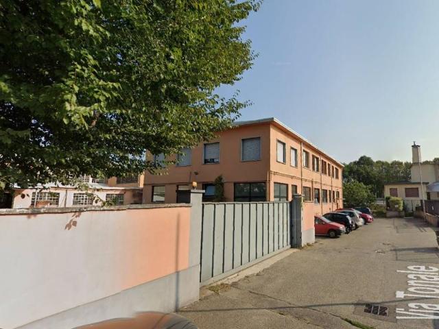 Locale Commerciale in vendita a Belgioioso, Baranzate