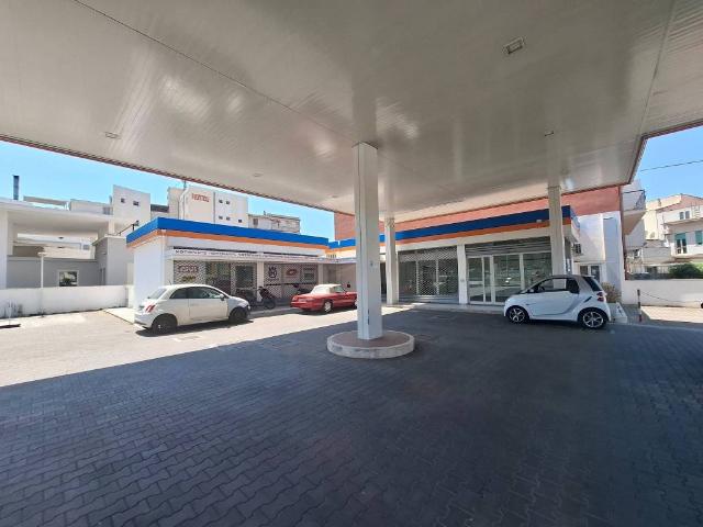 Locale Commerciale in affitto a Militi, Barcellona Pozzo Di Gotto