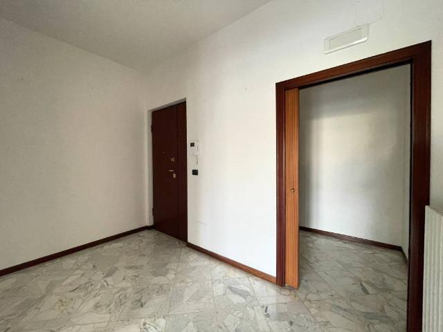 Locale Commerciale in affitto a Murat, Bari