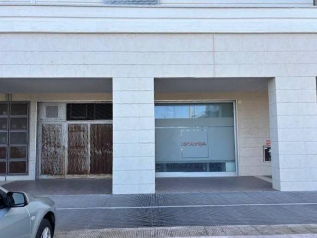Locale Commerciale in affitto a Bari