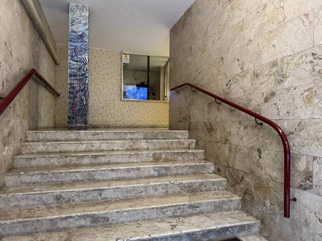 Locale Commerciale in affitto a Municipio 1, Puglia