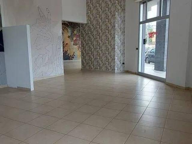 Locale Commerciale in affitto a Borgovilla, Puglia