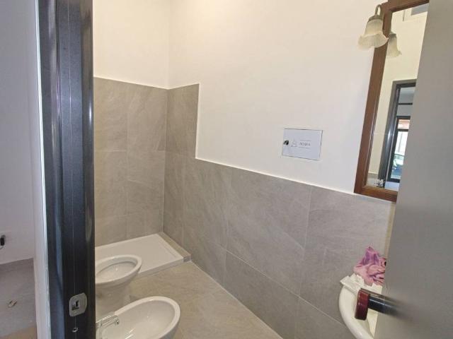 Locale Commerciale in affitto a Borgovilla, Puglia