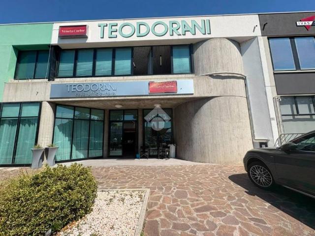 Locale Commerciale in affitto a Bordonchio, Bellaria