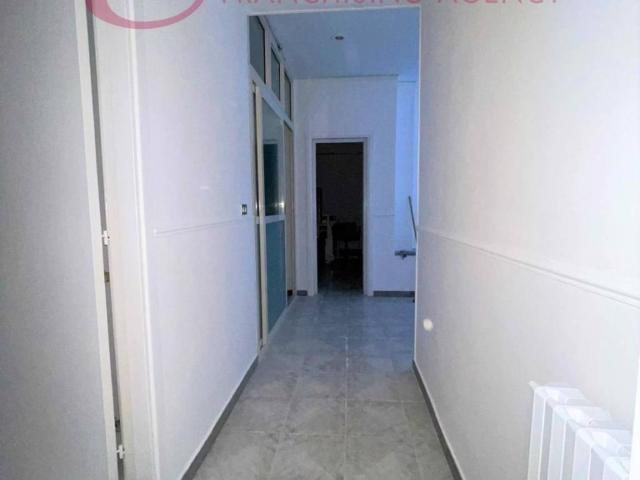 Locale Commerciale in affitto a Bellona, Campania