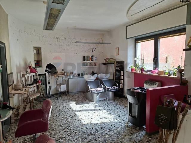Locale Commerciale in affitto a Zoldo Alto, Veneto