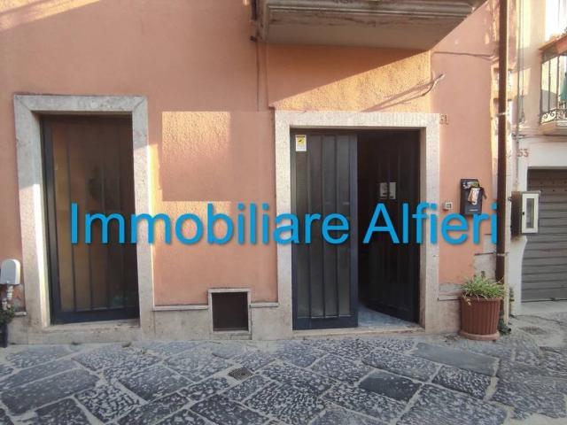 Locale Commerciale in affitto a Libertà, Benevento