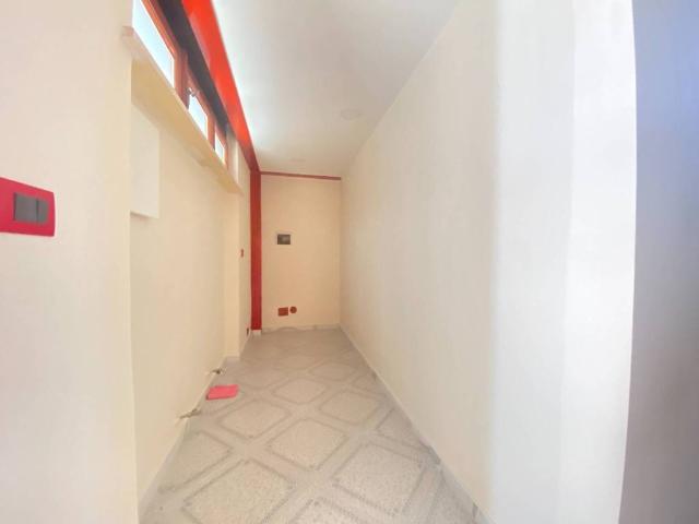 Locale Commerciale in affitto a Benevento, Campania