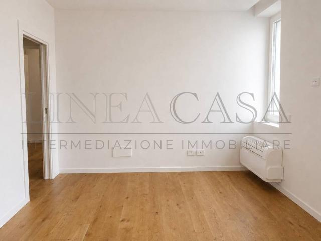 Locale Commerciale in affitto a Città Alta, Bergamo