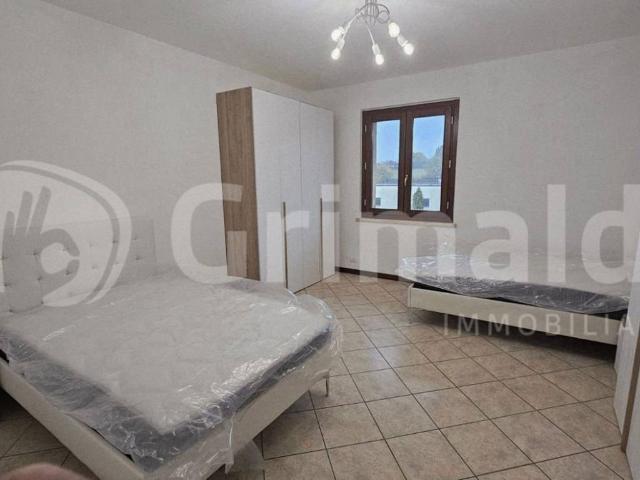 Locale Commerciale in affitto a Bettona, Umbria