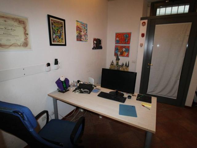 Locale Commerciale in affitto a Biassono, Lombardia