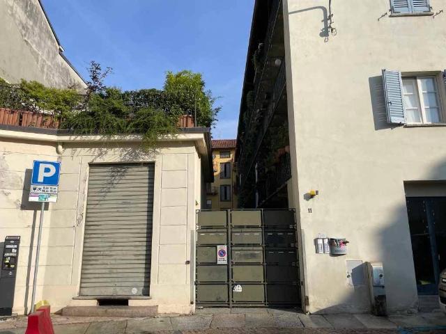 Locale Commerciale in affitto a Vernato, Piemonte