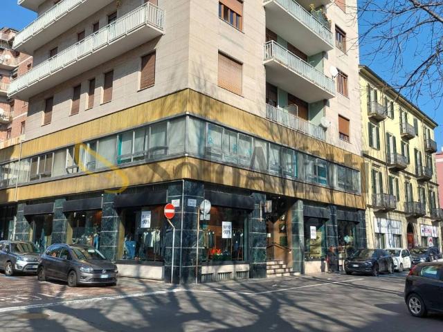 Locale Commerciale in affitto a Vernato, Piemonte