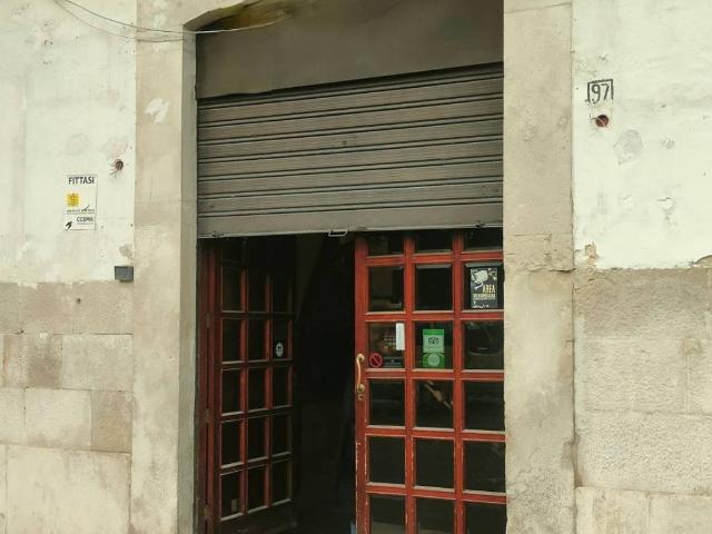 Locale Commerciale in affitto a Puglia, Barletta-andria-trani