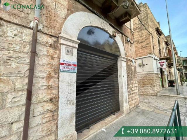 Locale Commerciale in affitto a Puglia, Barletta-andria-trani