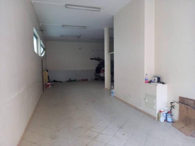 Locale Commerciale in affitto a Puglia, Bari