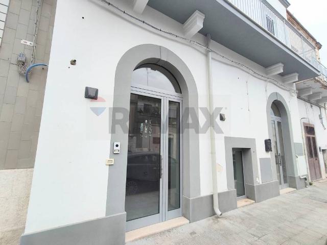Locale Commerciale in affitto a Contrada Randa, Puglia