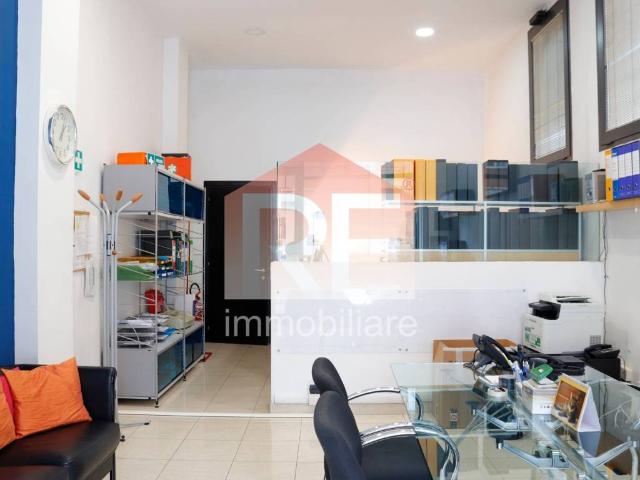 Locale Commerciale in affitto a San Donato-San Vitale, Bologna