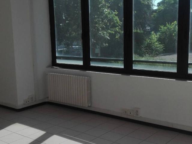 Locale Commerciale in affitto a Dozza, Bologna