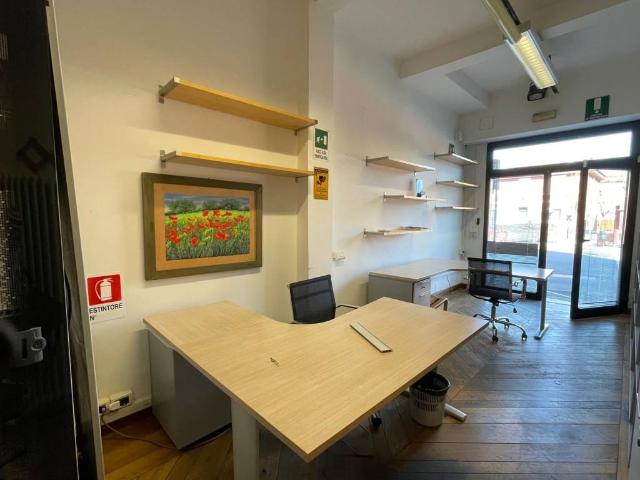 Locale Commerciale in affitto a San Donato-San Vitale, Bologna