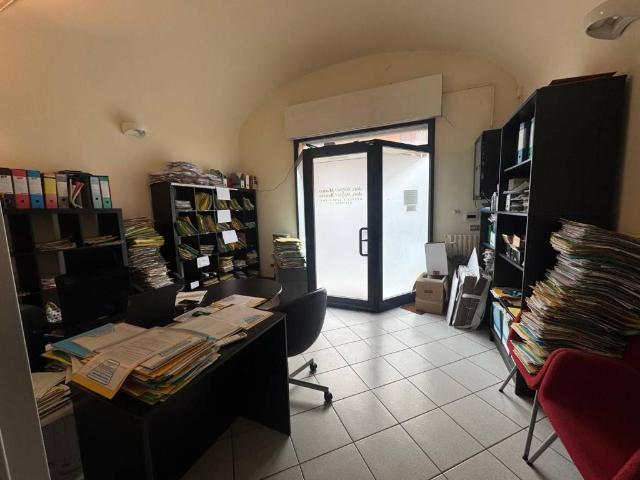 Locale Commerciale in affitto a San Donato-San Vitale, Bologna