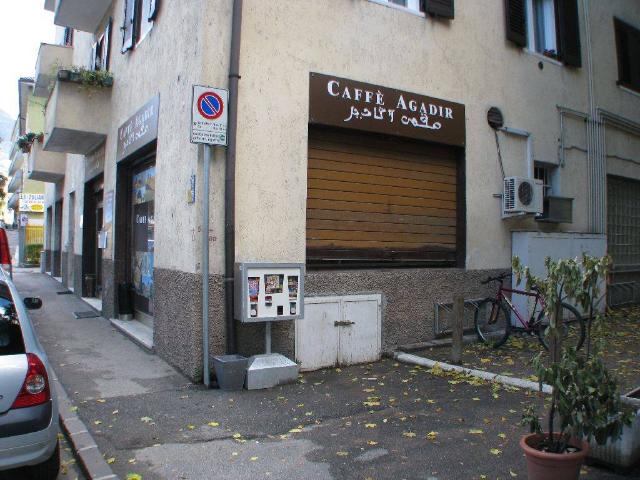 Locale Commerciale in affitto a Centro-Piani-Rencio - Zentrum-Bozner Boden-Rentsch, Bolzano - Bozen